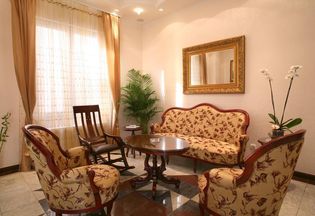 Garni Hotel Andjelika Kragujevac Exterior photo
